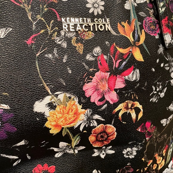 Kenneth Cole Reaction Black Floral Tote Bag - Picture 4 of 4